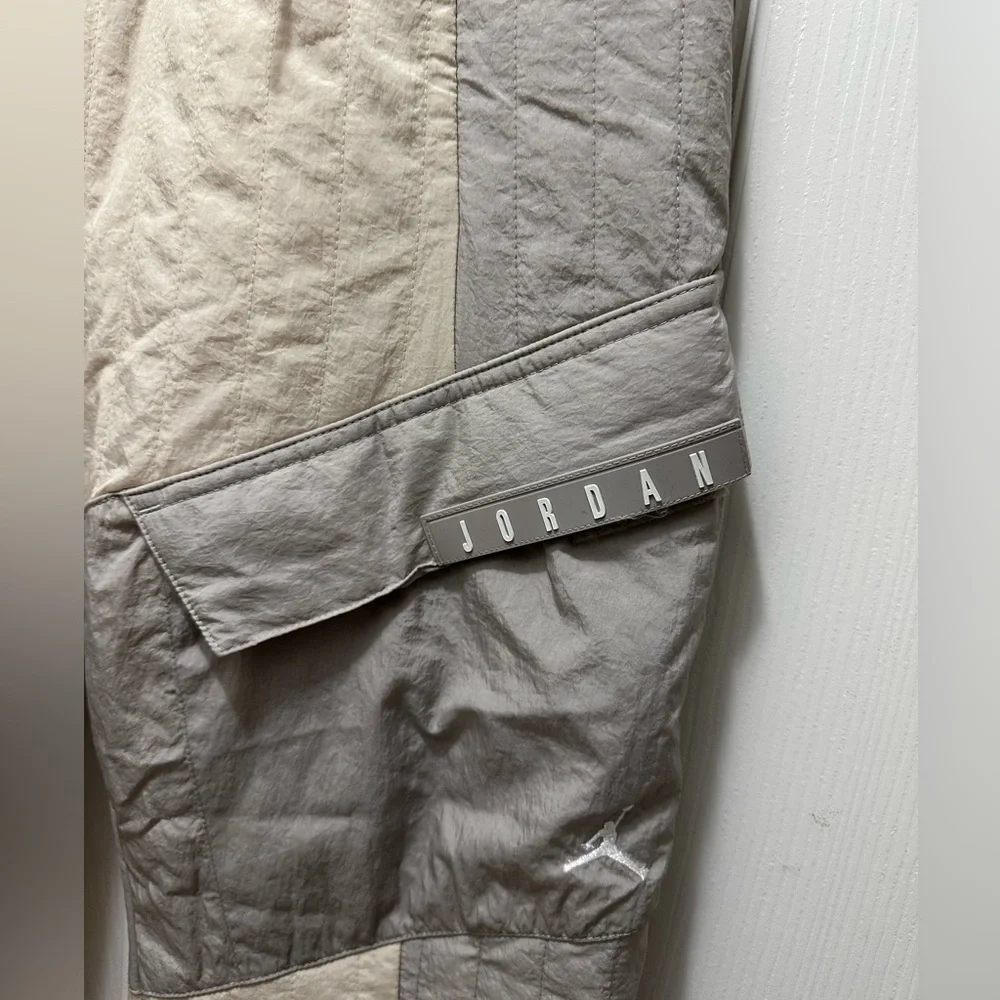 Jordan Women's‎ Cream and Gray Track Pants - Picture 8 of 10